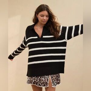 Aerie UnReal Polo Oversized Sweater. Size: Large. Black with Cream Stripes.